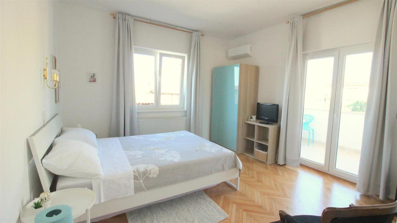 Tamaris, 600 M From The Beach Novigrad (Istria) Exterior foto